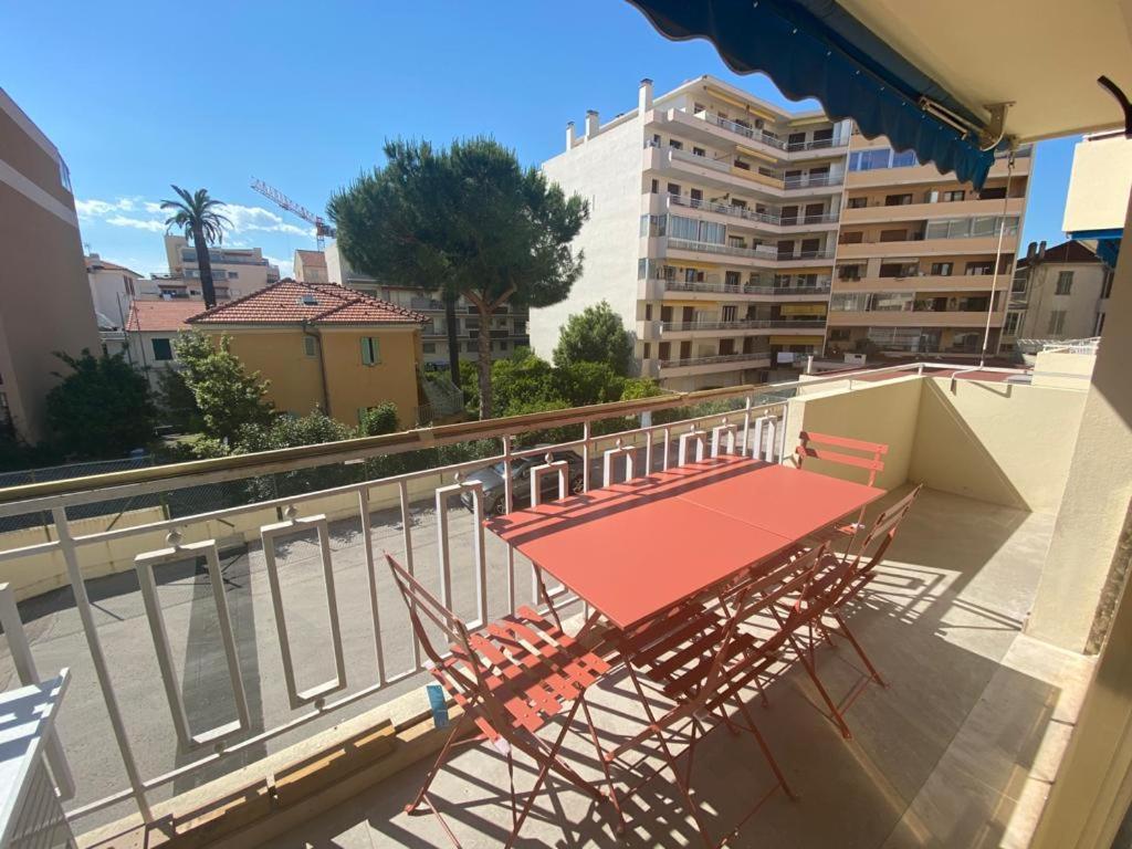 Salsa Luxe Terrasse Et Parking Plages A 100M Best Of Juan Luaran gambar