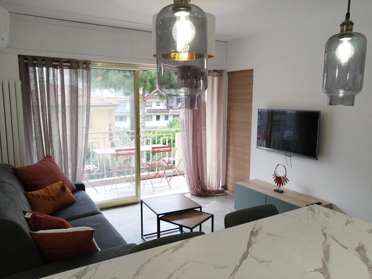 Salsa Luxe Terrasse Et Parking Plages A 100M Best Of Juan Luaran gambar